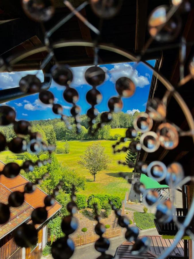 Landhotel Gruenwies -Bonsai-Wellness Garni (Adults Only) لوبيرغ المظهر الخارجي الصورة