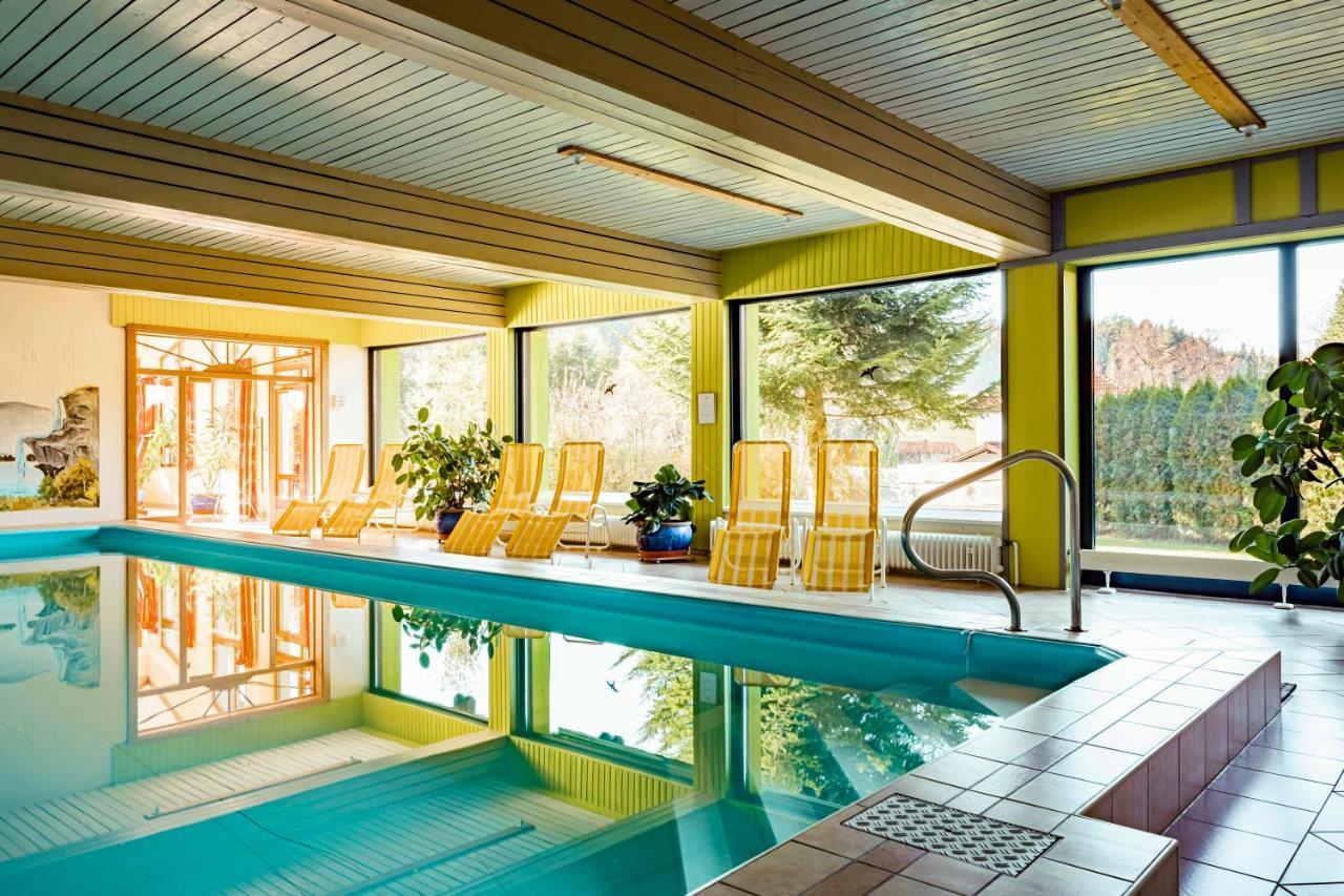 Landhotel Gruenwies -Bonsai-Wellness Garni (Adults Only) لوبيرغ المظهر الخارجي الصورة