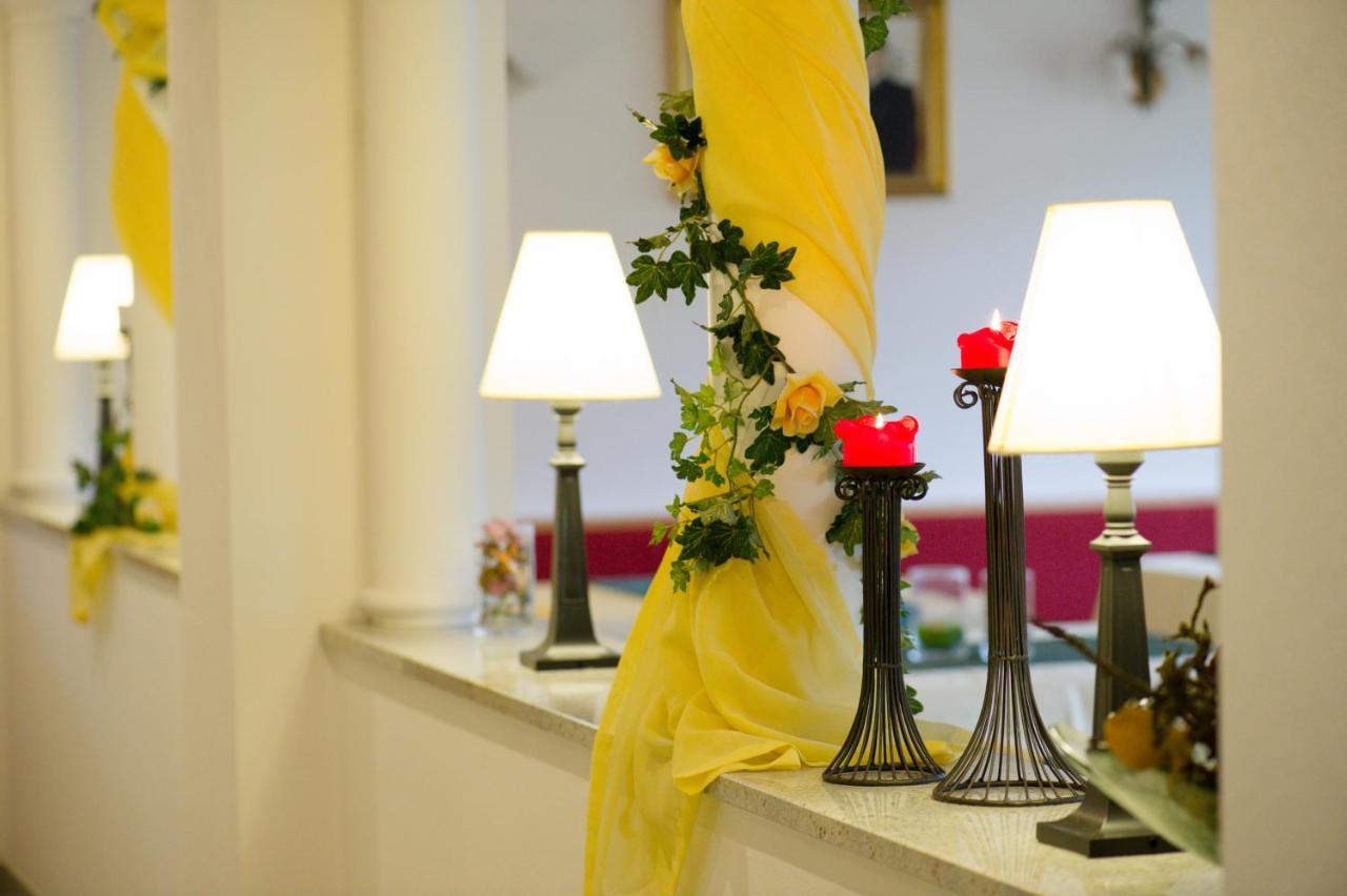 Landhotel Gruenwies -Bonsai-Wellness Garni (Adults Only) لوبيرغ المظهر الخارجي الصورة